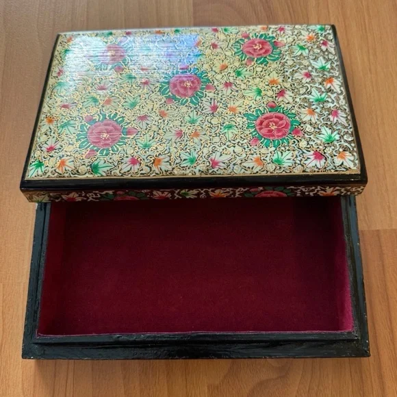 Elegant & Smooth Hand Painted Large Floral Art Kashmiri Paper Mache Jewelry Box